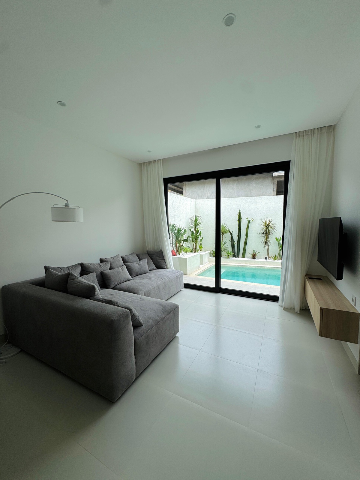 1 Bedroom Villa | Babakan — photo 4