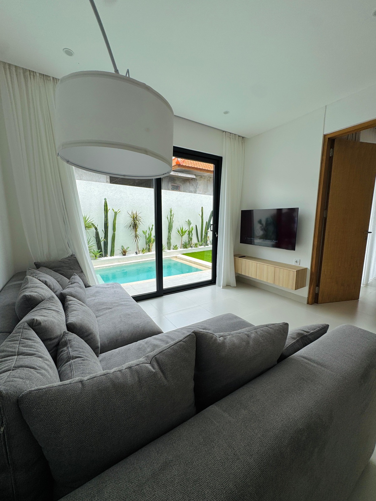 1 Bedroom Villa | Babakan — photo 9