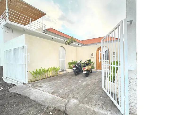 3BR Villa In Kerobokan — photo 9