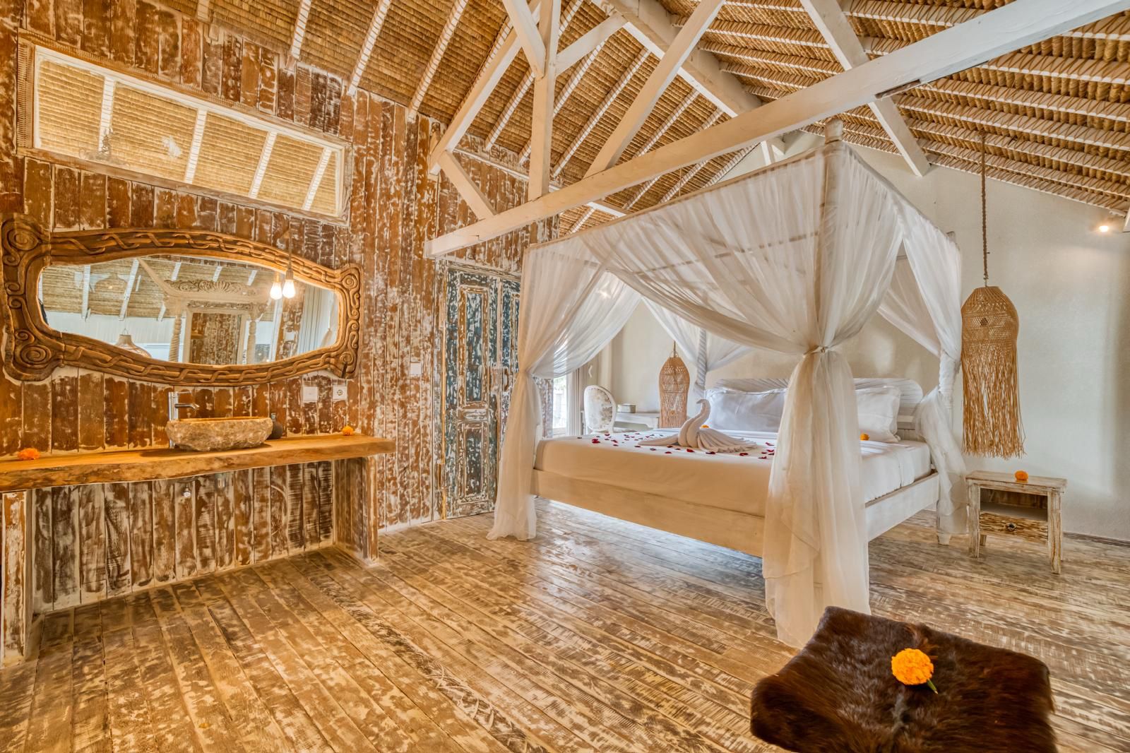 4BR Villa Modern–tropical — photo 3